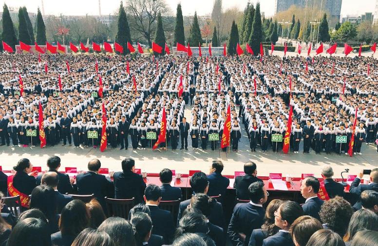 雷锋精神在三晋——山西学雷锋巡讲团5年传递正能量的故事