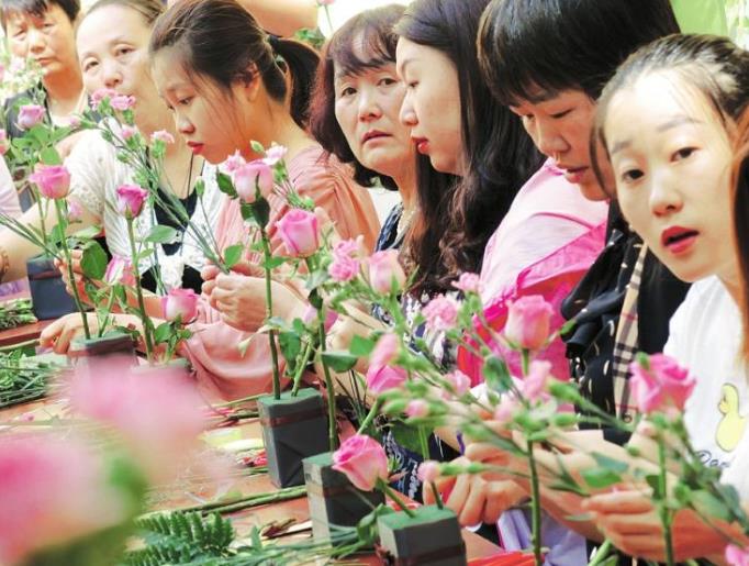 “幸福像花儿一样”花艺活动