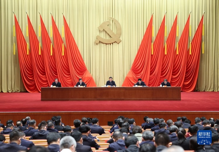 习近平在中央党校（国家行政学院）中青年干部培训班开班式上发表重要讲话强调 筑牢理想信念根基树立践行正确政绩观 在新时代新征程上留下无悔的奋斗足迹 王沪宁出席